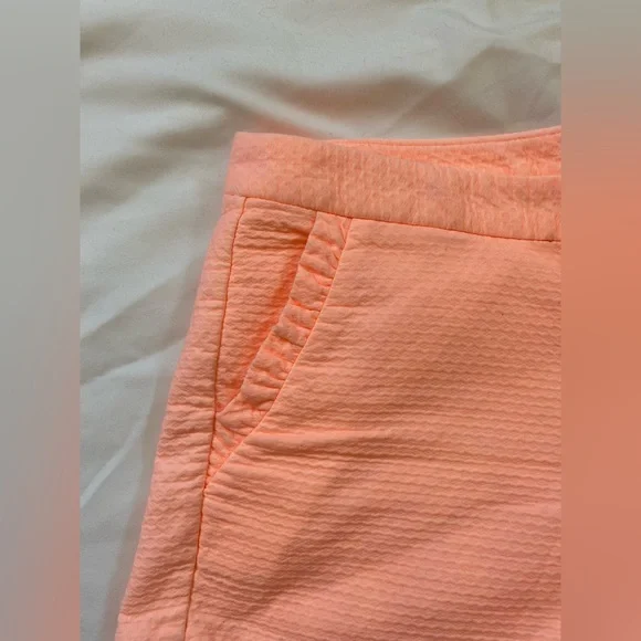 Lilly Pulitzer Shorts. - Picture 3 of 7